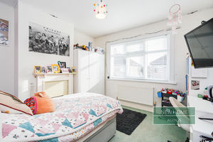 Photo 9- click for photo gallery